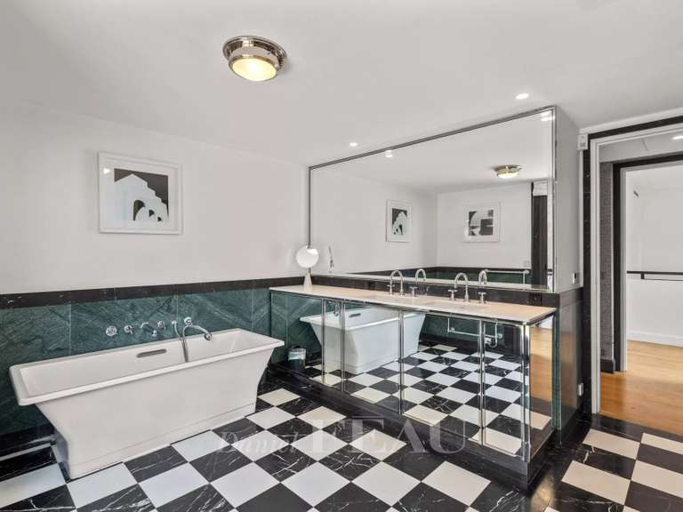 Apartment Nice - 2 bedrooms - 160m²