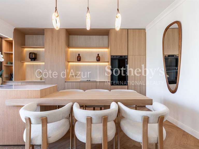Appartement Nice - 2 chambres - 74m²