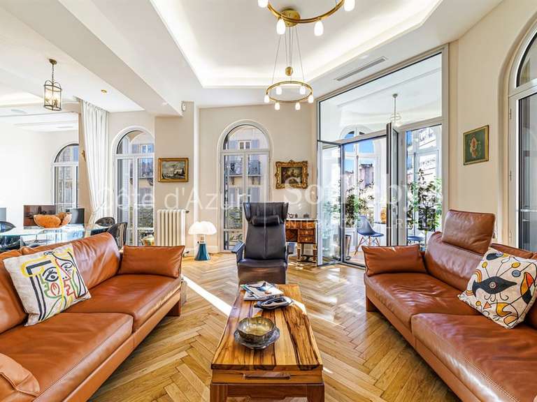 Appartement Nice - 2 chambres - 145m²