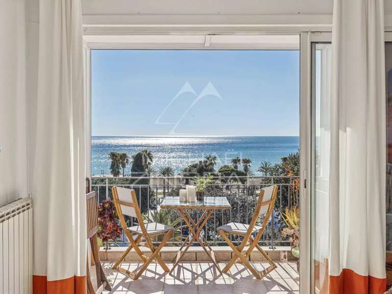 Apartment with Sea view Nice - 3 bedrooms - 118m²