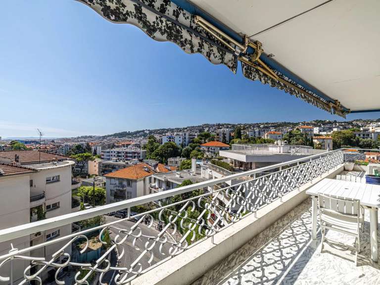 Apartment with Sea view Nice - 2 bedrooms - 111m²