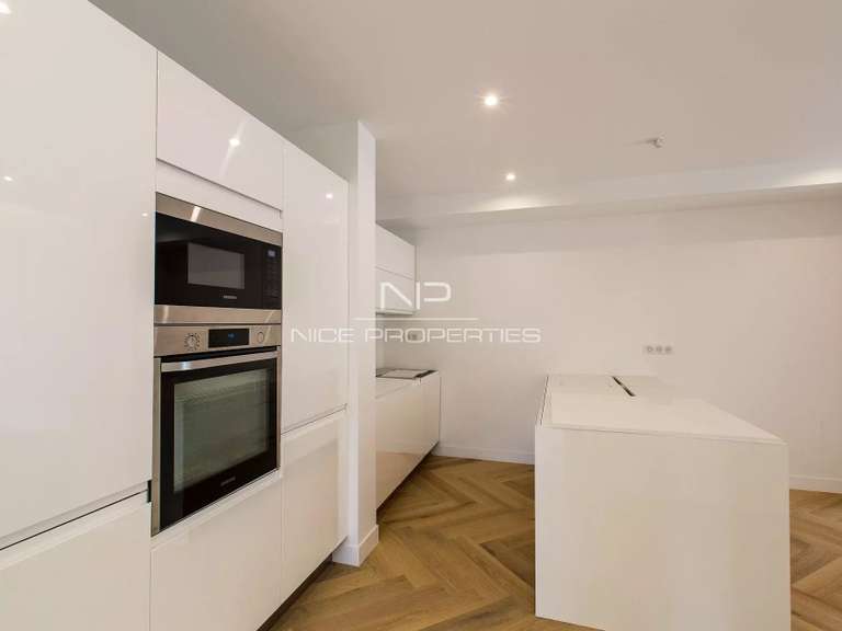 Apartment Nice - 2 bedrooms - 80m²