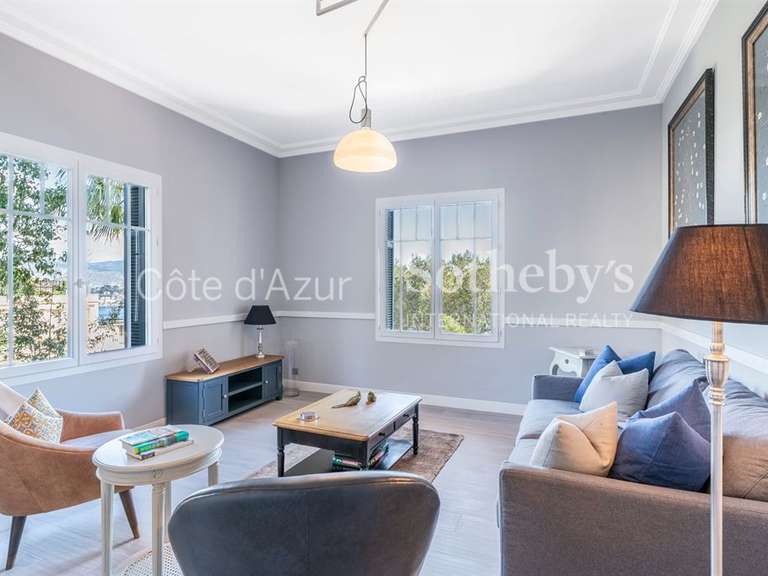 Apartment with Sea view Nice - 1 bedroom - 61m²