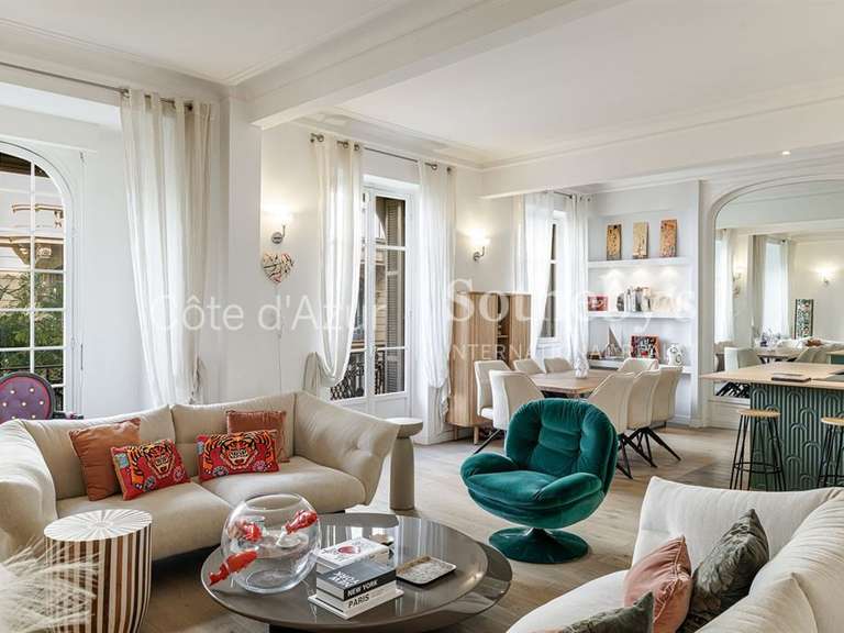 Appartement Nice - 2 chambres - 109m²