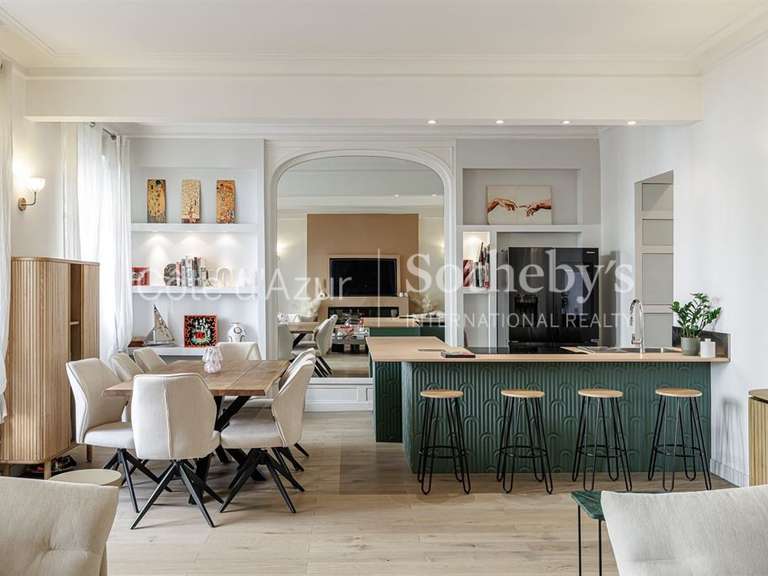 Appartement Nice - 2 chambres - 109m²