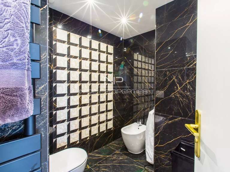 Appartement Nice - 2 chambres - 115m²