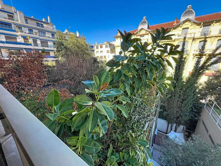 Apartment with Sea view Nice - 3 bedrooms - 90m²