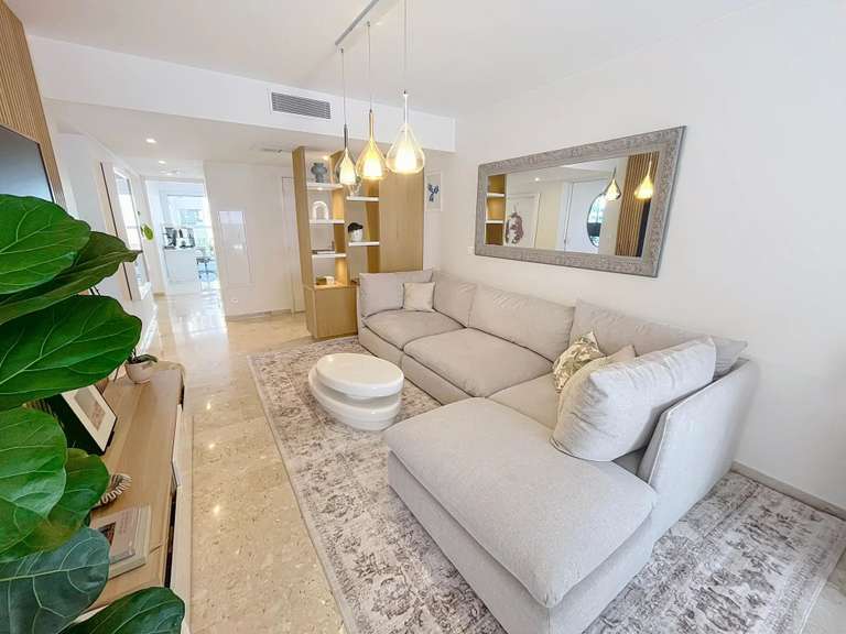 Apartment with Sea view Nice - 3 bedrooms - 90m²