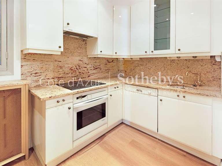 Appartement Nice - 1 chambre - 64m²