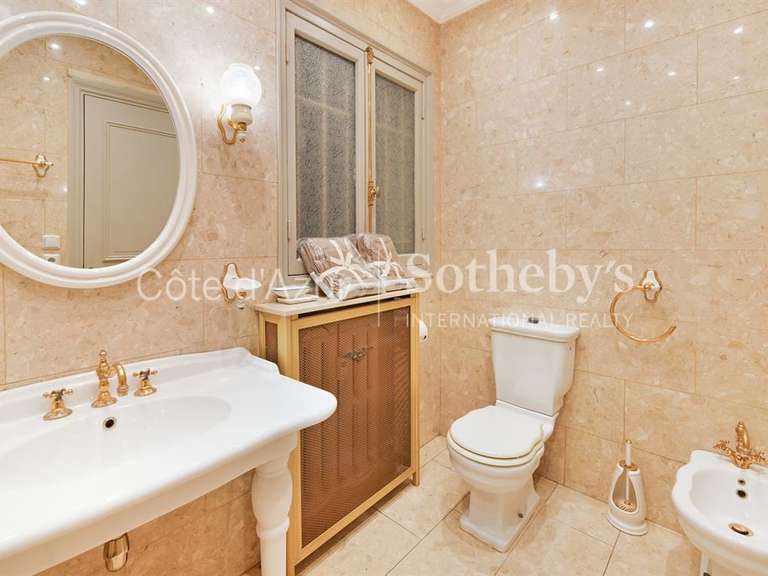 Appartement Nice - 1 chambre - 64m²