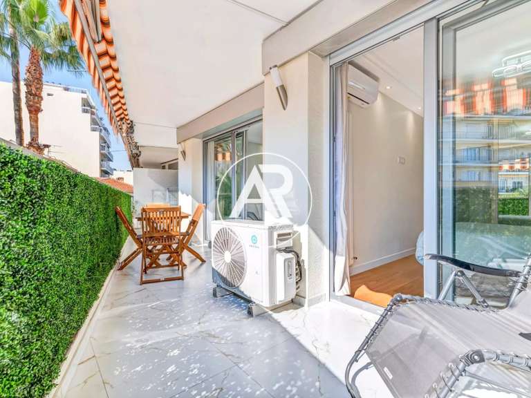 Apartment Nice - 2 bedrooms - 62m²