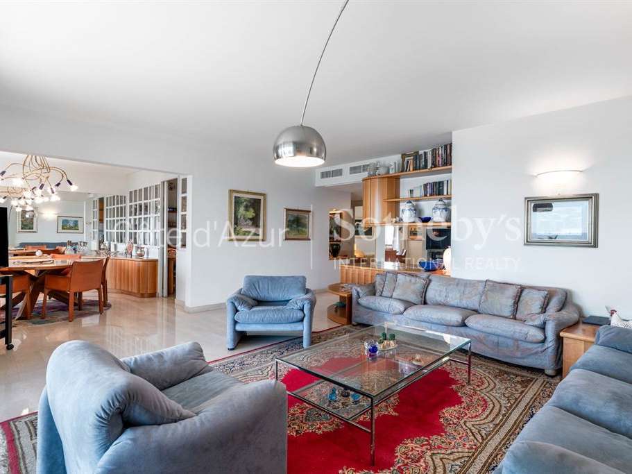 Apartment Nice