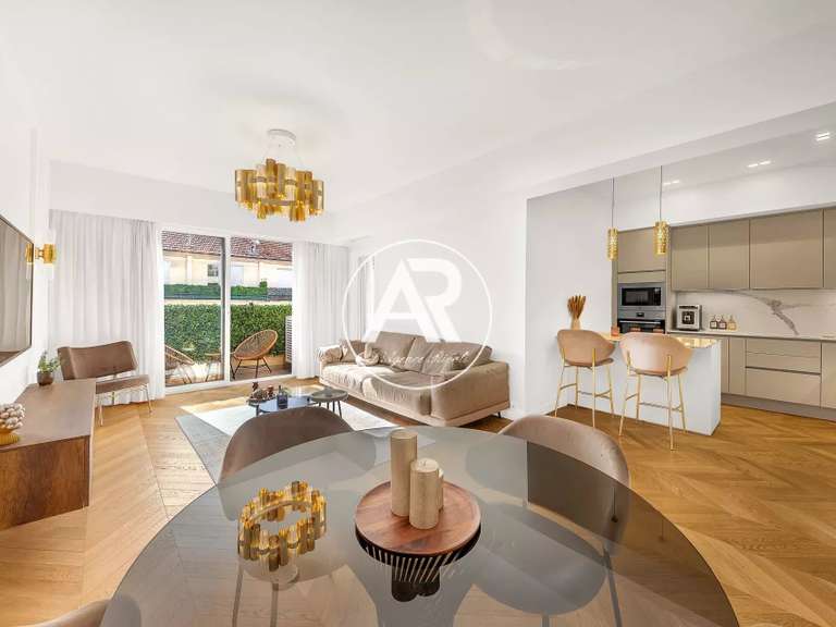 Appartement Nice - 2 chambres - 67m²