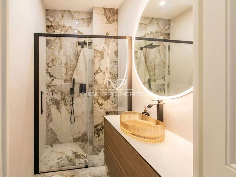 Appartement Nice - 2 chambres - 80m²