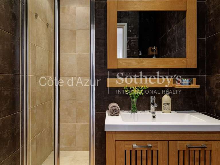 Apartment Nice - 2 bedrooms - 66m²