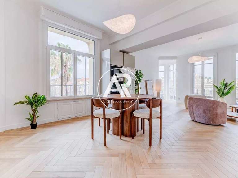 Appartement Nice - 3 chambres - 93m²