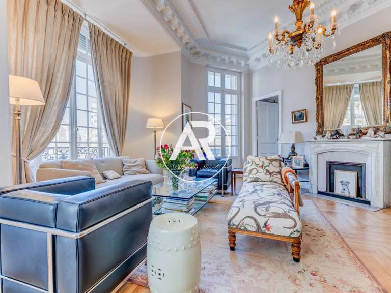 Appartement Nice - 3 chambres - 143m²