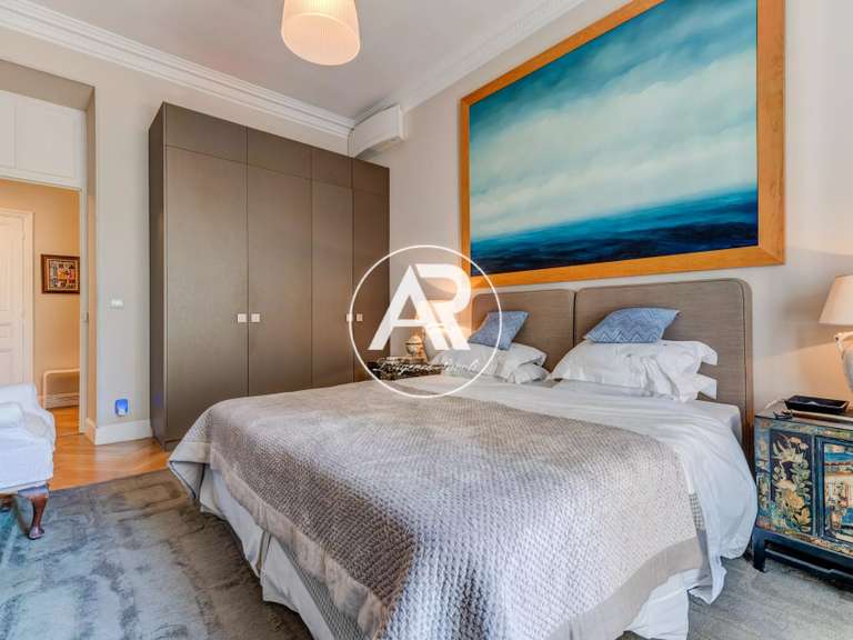 Appartement Nice - 3 chambres - 143m²