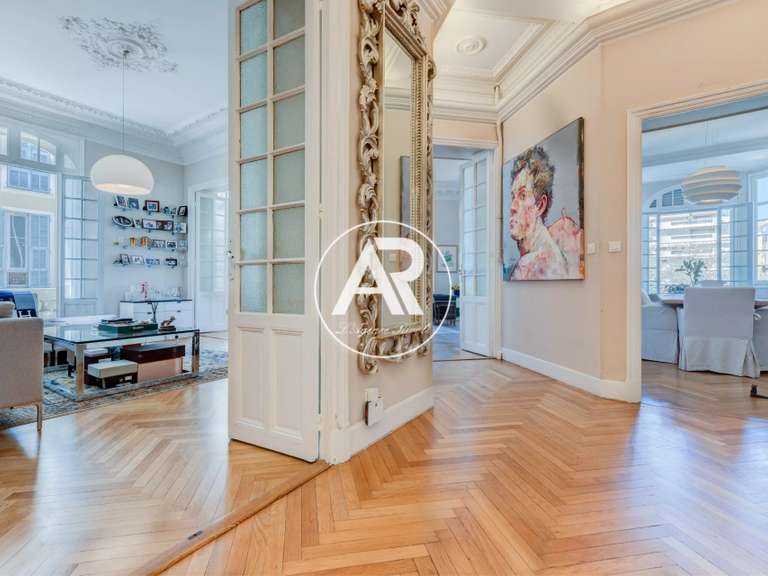 Appartement Nice - 3 chambres - 143m²