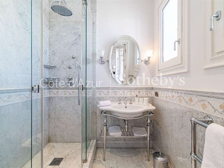 Appartement Nice - 6 chambres - 280m²