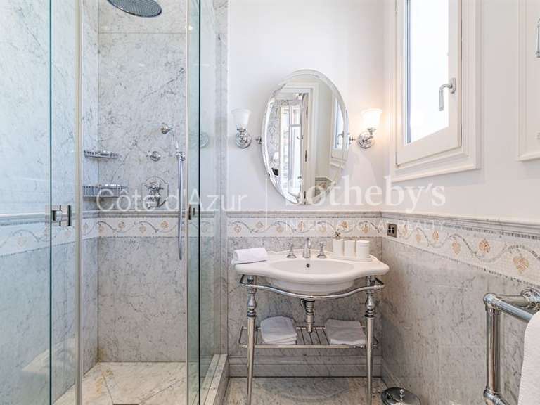 Appartement Nice - 6 chambres - 280m²