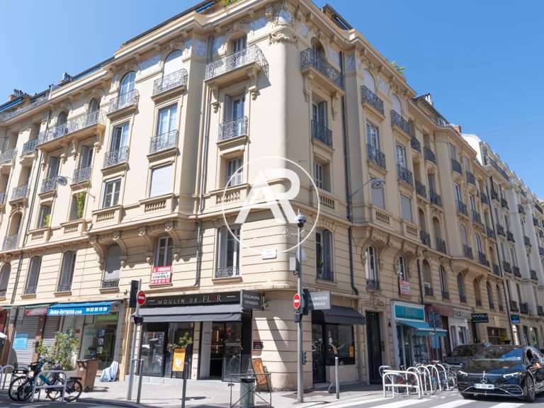 Apartment Nice - 2 bedrooms - 98m²