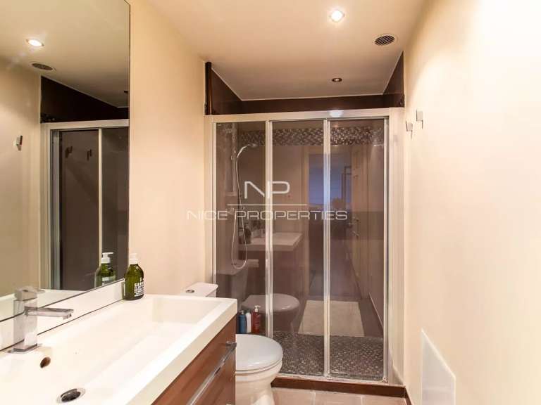 Apartment Nice - 3 bedrooms - 246m²