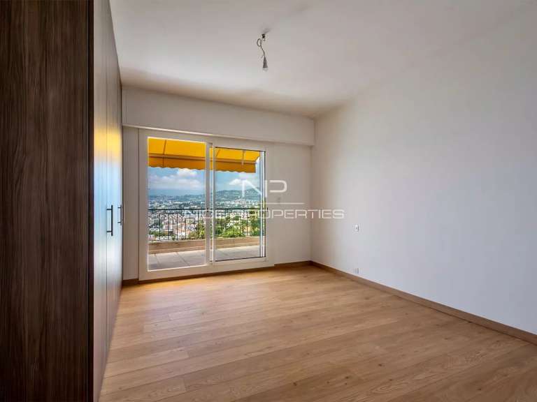 Apartment Nice - 3 bedrooms - 293m²