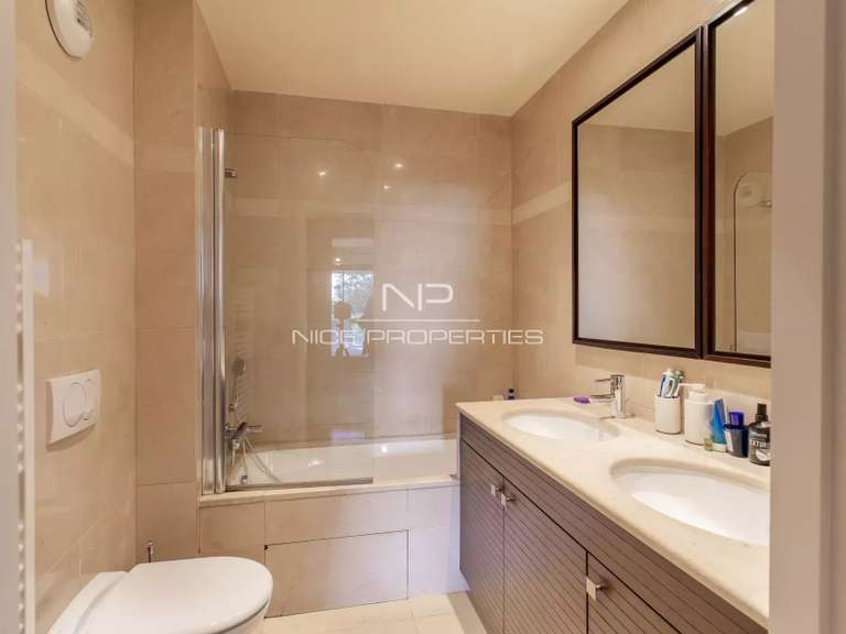 Apartment with Sea view Nice - 4 bedrooms - 170m²