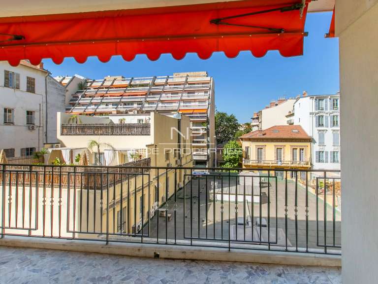 Appartement Nice - 2 chambres - 103m²