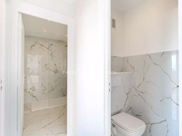 Apartment with Sea view Nice - 3 bedrooms - 102m²