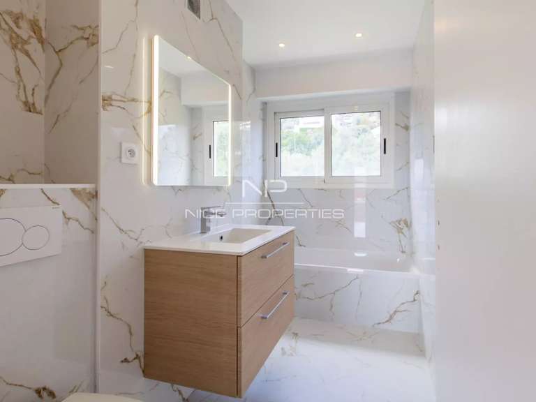 Apartment with Sea view Nice - 3 bedrooms - 102m²