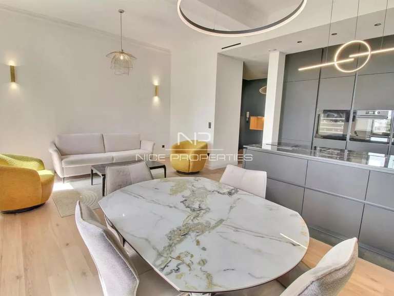 Appartement Nice - 2 chambres - 81m²