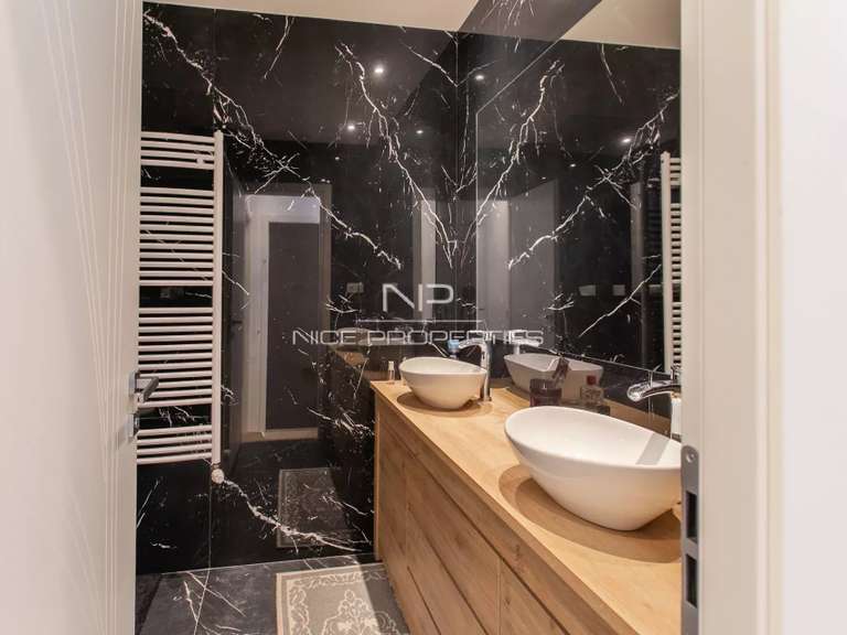 Appartement Nice - 2 chambres - 87m²