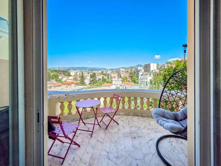 Appartement Nice - 3 chambres - 143m²