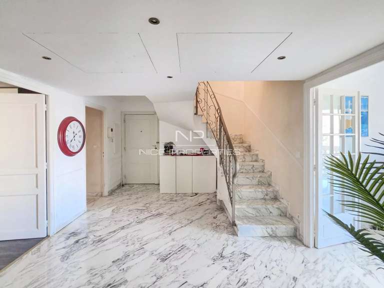 Appartement Nice - 3 chambres - 143m²