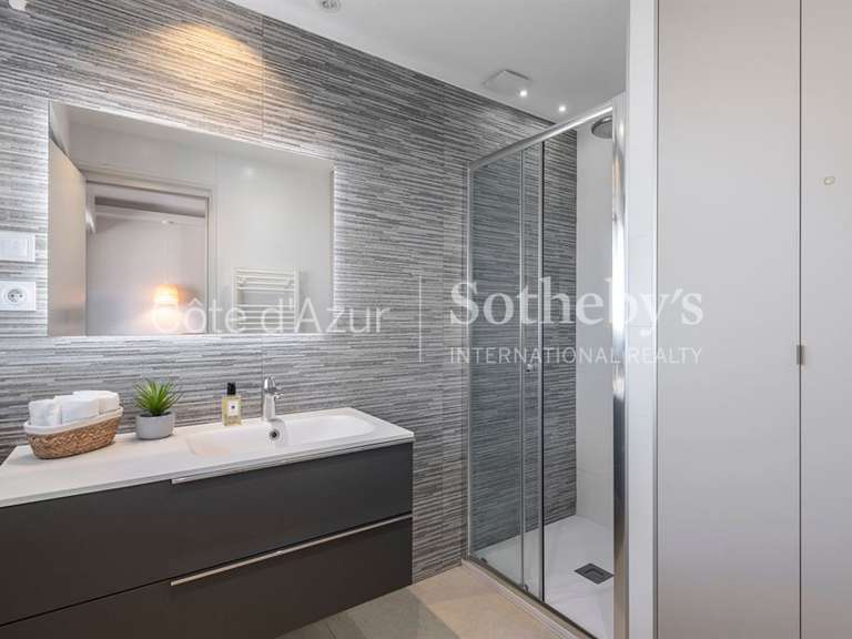 Appartement Nice - 2 chambres - 80m²