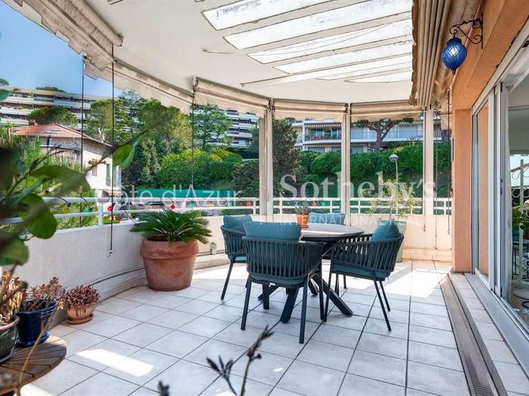 Apartment with Sea view Nice - 2 bedrooms - 65m²