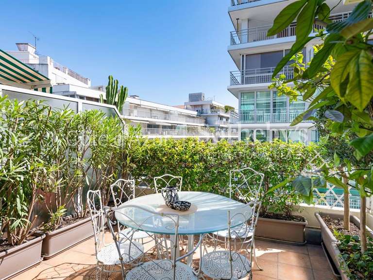 Apartment Nice - 2 bedrooms - 77m²