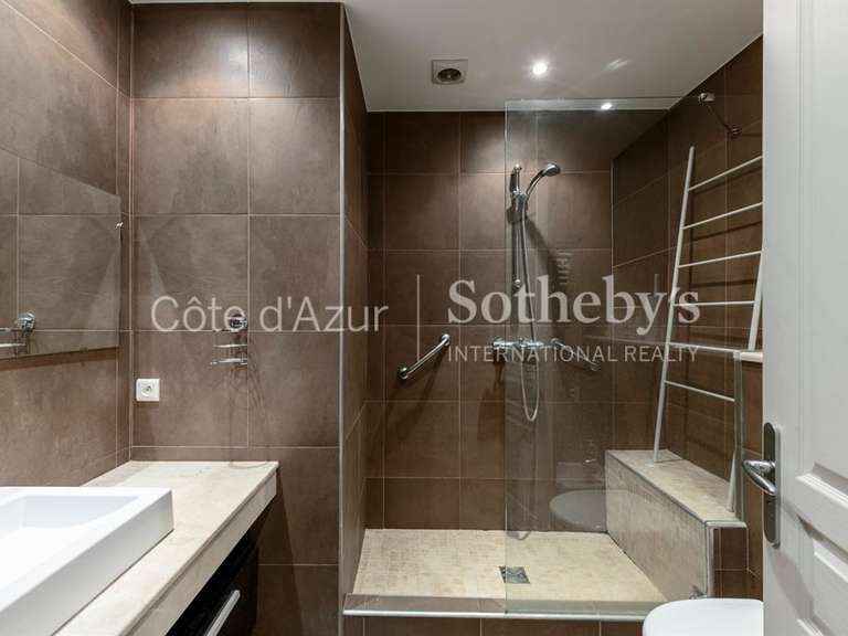 Apartment Nice - 2 bedrooms - 77m²