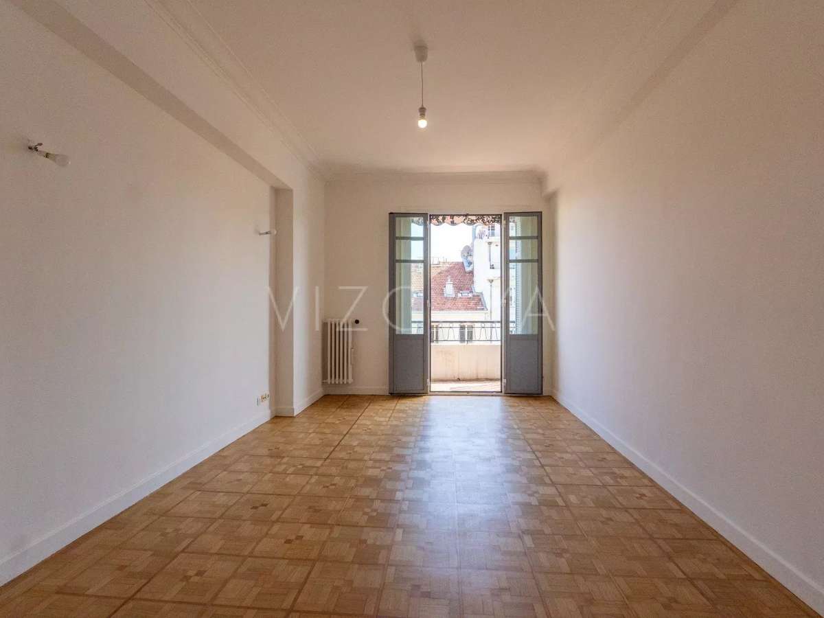 Apartment Nice