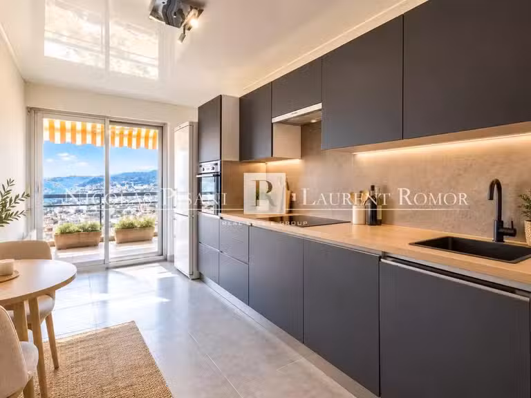 Apartment Nice - 2 bedrooms - 81m²