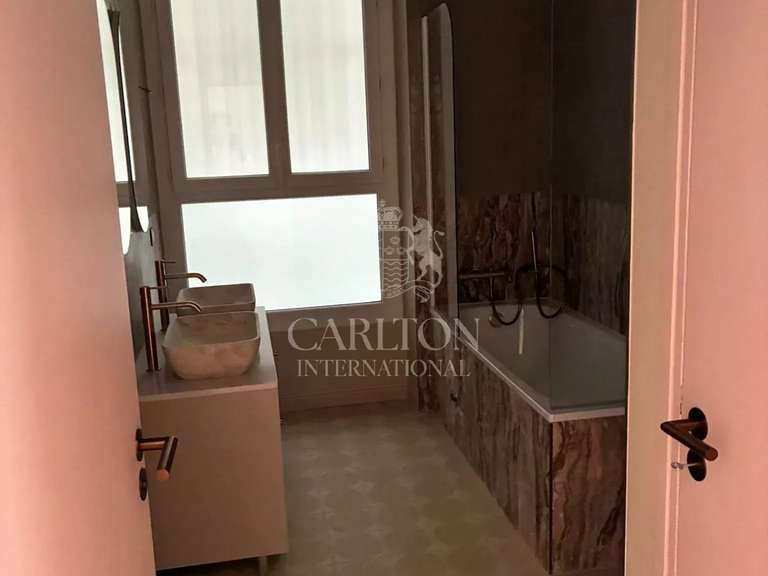 Appartement Nice - 2 chambres - 66m²