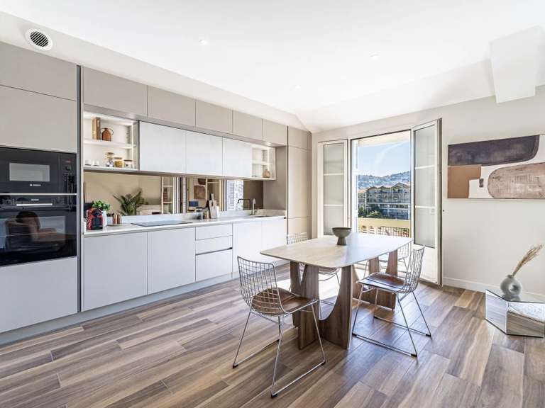 Appartement Nice - 2 chambres - 70m²
