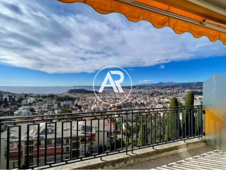 Appartement Nice - 1 chambre - 69m²