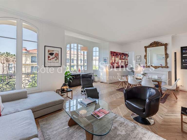 Appartement Nice - 2 chambres - 112m²