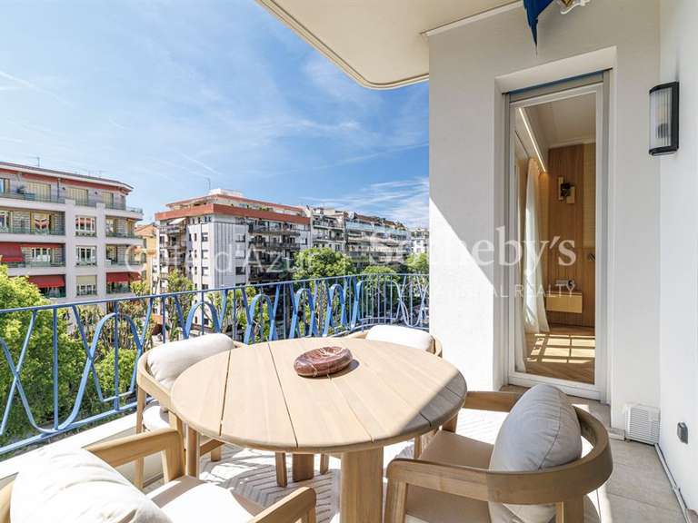 Appartement Nice - 3 chambres - 90m²