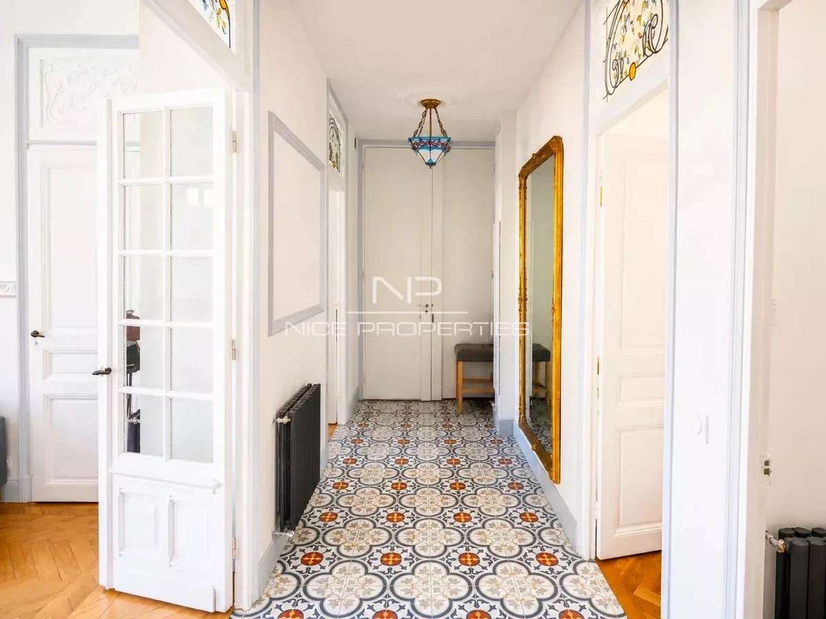Apartment Nice