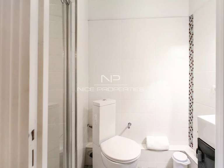 Appartement Nice - 1 chambre - 102m²