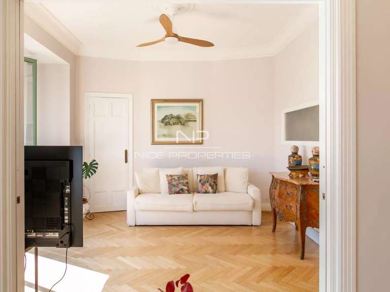 Appartement Nice - 1 chambre - 102m²